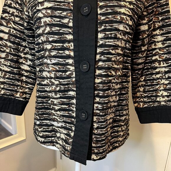 Chico's Animal Print 3/4 Sleeve Button Front Cotton Jacket, Size 1 (US 8/Med) - Picture 7 of 16